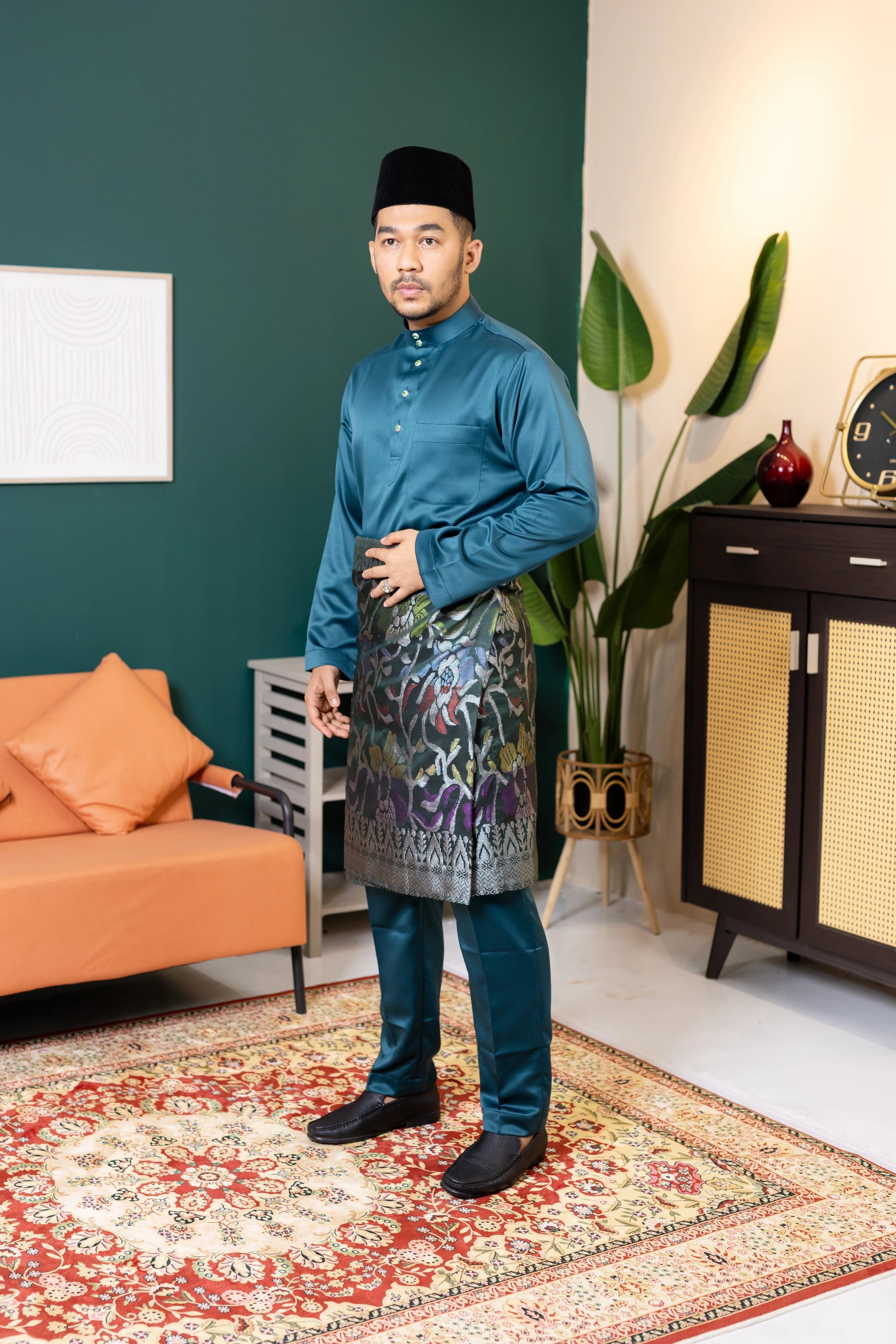 Baju Melayu Tailor Fit - Emerald Green