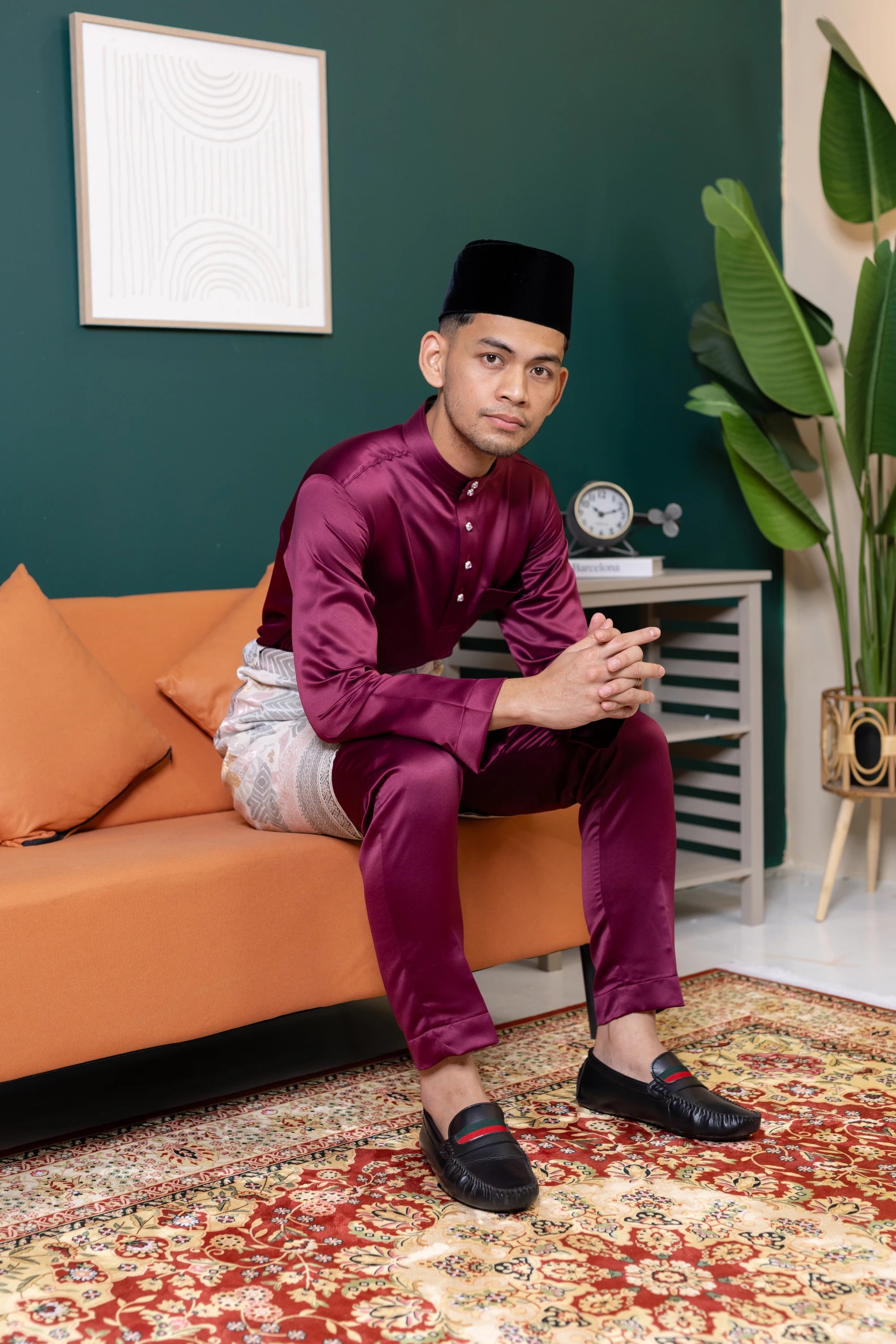Baju Melayu Tailor Fit - Burgundy